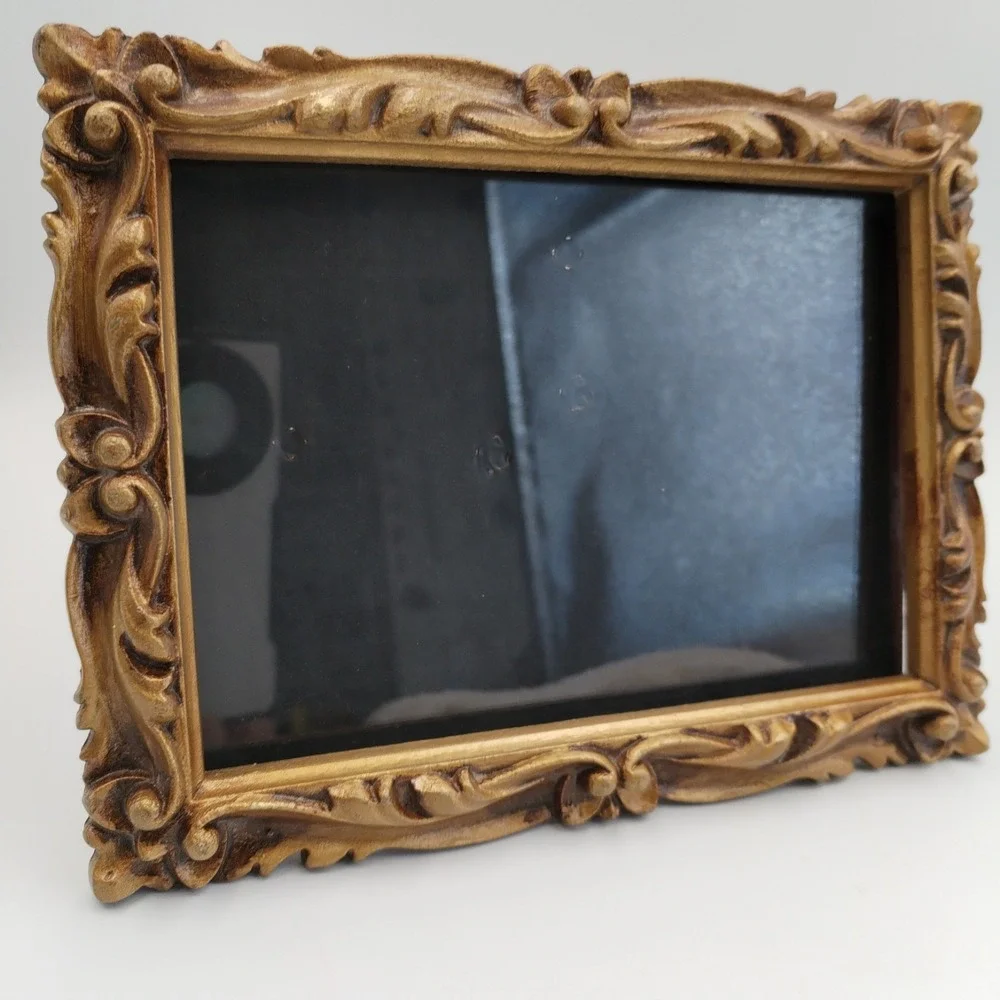Vintage Ornate Gold Picture Frame 5x7 Baroque Rococo Scroll Resin Tabletop Wall